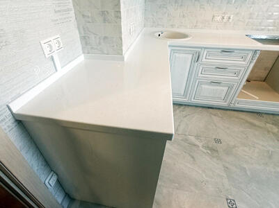 Столешница для кухни из искусственного камня Grandex A-422 Snow Pile